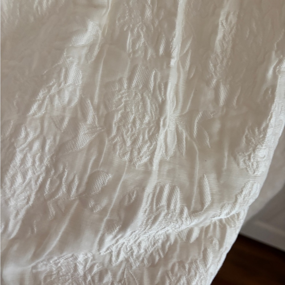 Elegant White BURU Pink Label Sleeveless Button-Down Dress - Picture 6 of 7